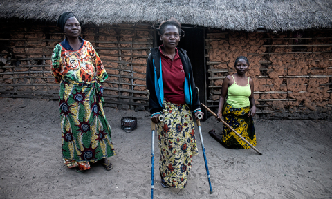 Cécile Mwandjombi and her daughters: Nov Lutondo (seamstress, age 27); Ruth Lutondo