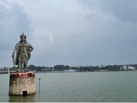 Statue of Raja Bhoja, Founder of the City of Bhopal, in body of water
